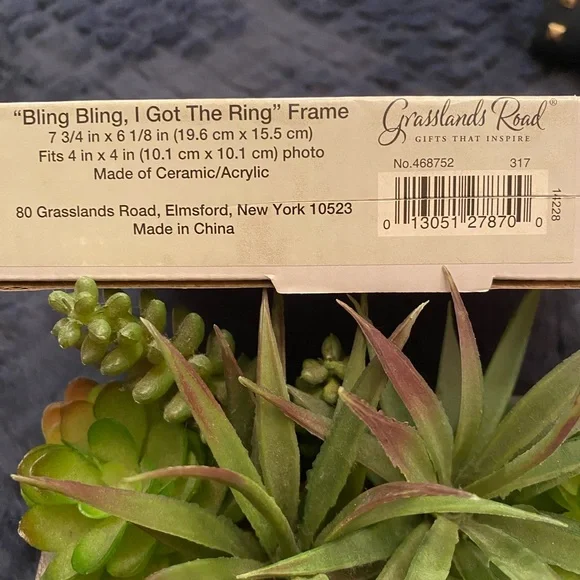 Engagement Picture Frame by Grasslands Road (NWT) - Picture 4 of 5